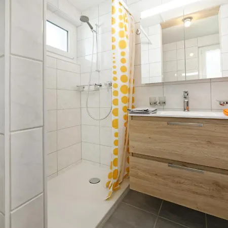 Hubertus-1 By Interhome * زيرمات